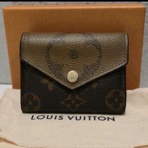Louis Vuitton Reverse Monogram Zoe Wallet
